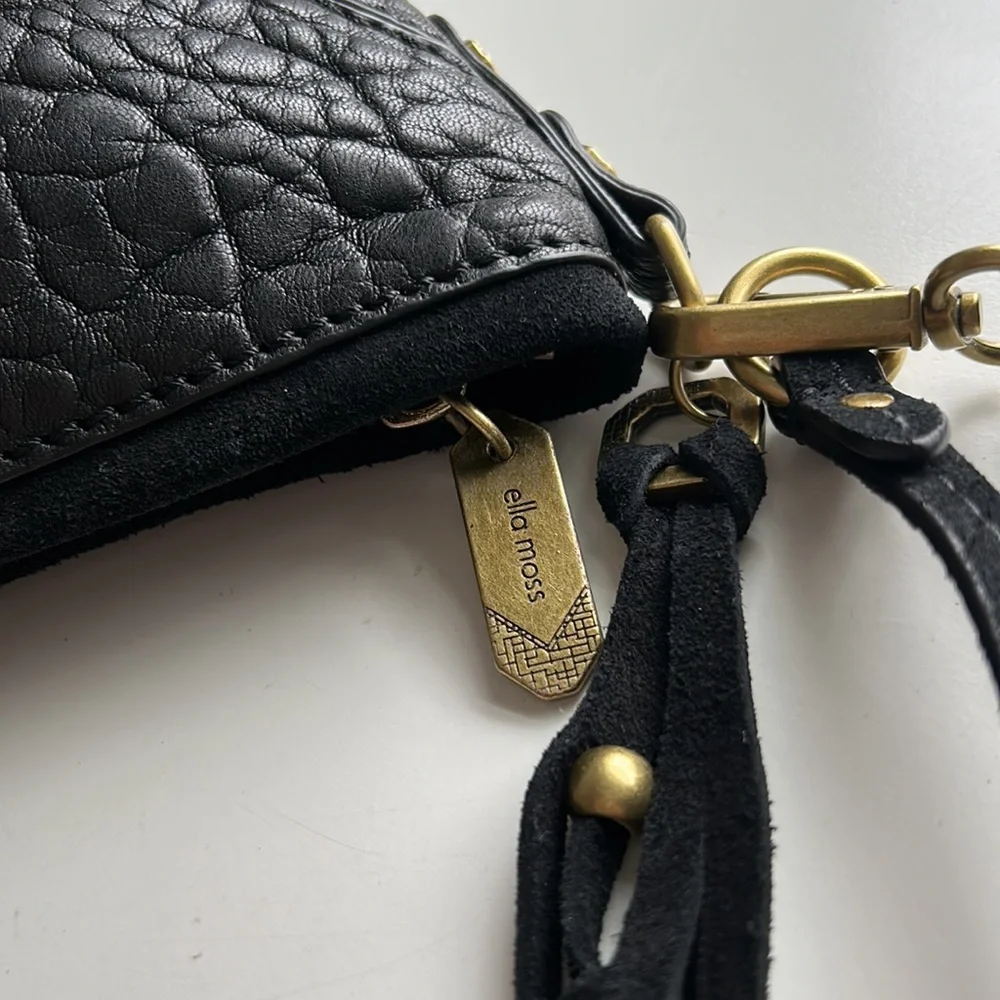 Ella Moss Leather Shoulder Crossbody Bag in Black